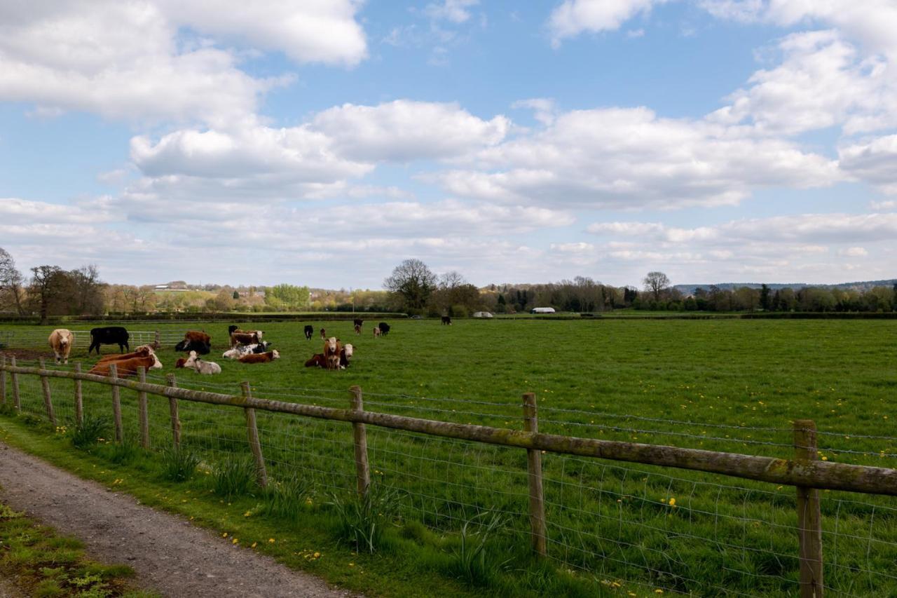 Tixall Manor Farm Stafford Exterior photo